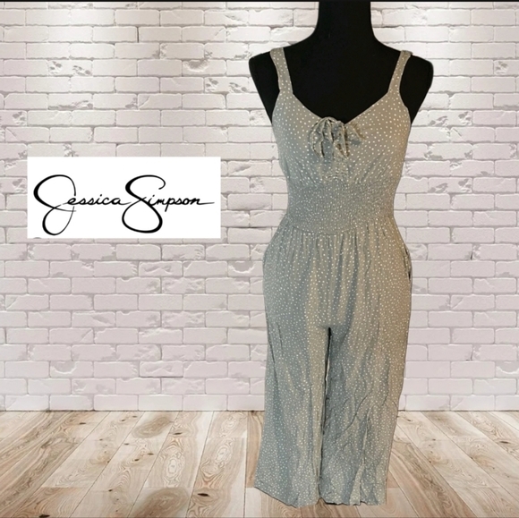 Jessica Simpson S  Light Fiam Green Smocked  Wide Leg Cropped Jumpsuit - Picture 1 of 4